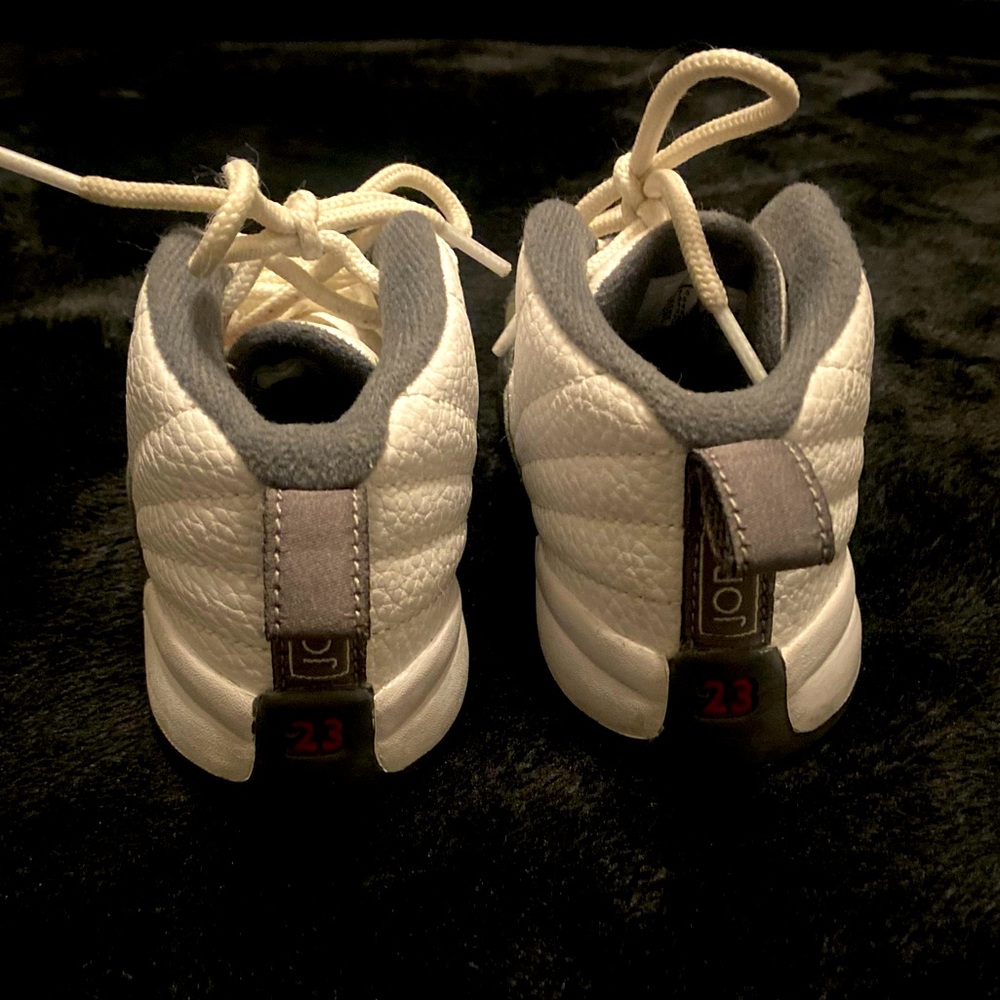 Kids shoes